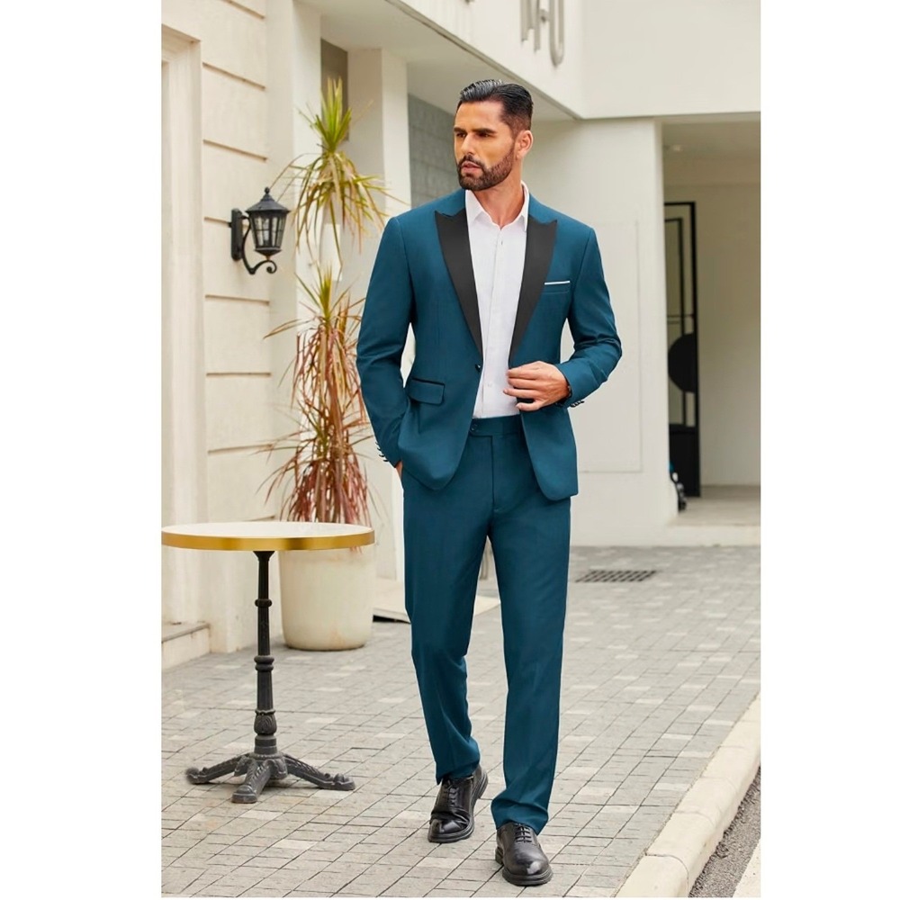 Men's 2-Piece Deep Blue and Black Peak Lapel Slim Fit Tuxedo Suit, Size Large